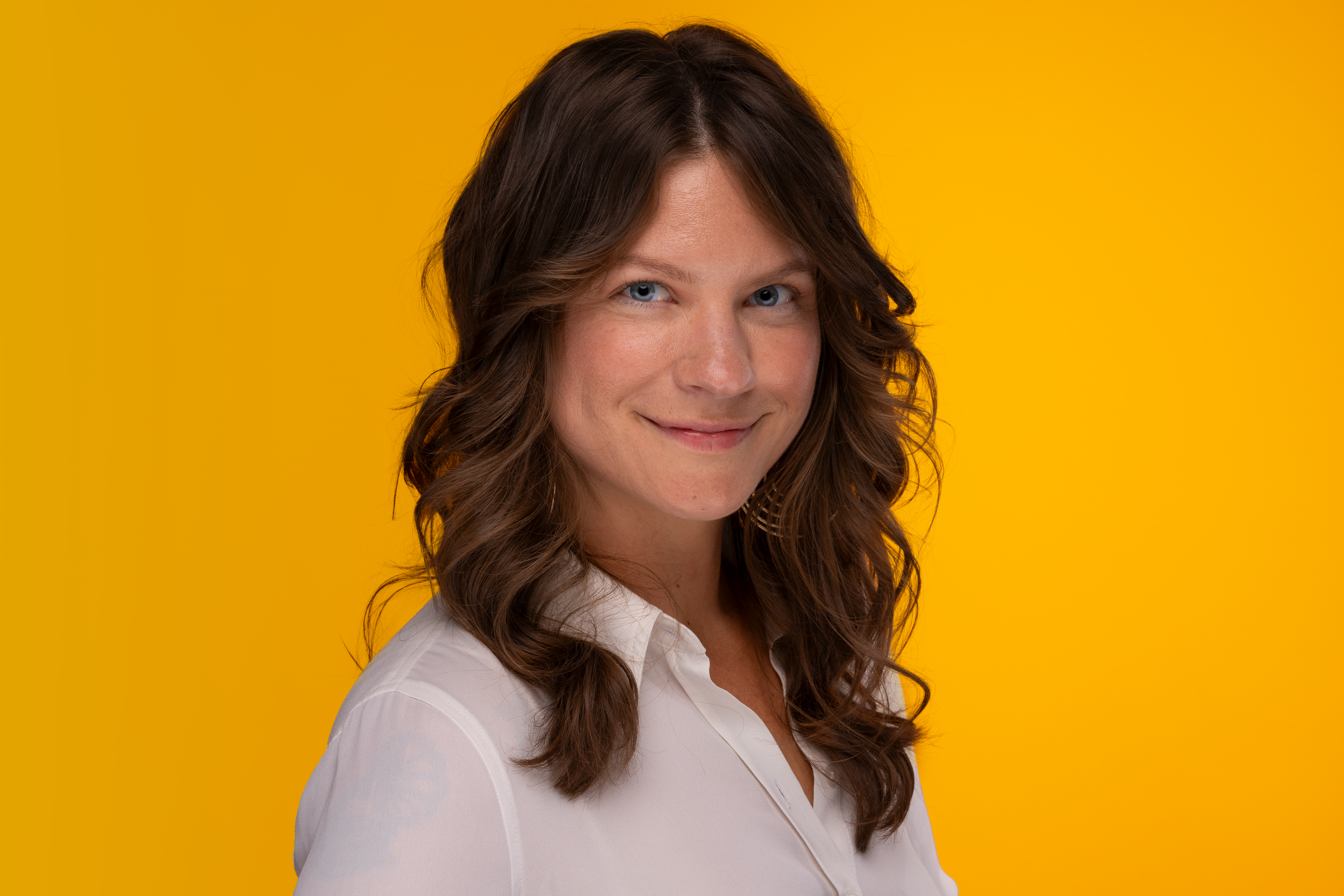 Headshot for Lauren Farrah